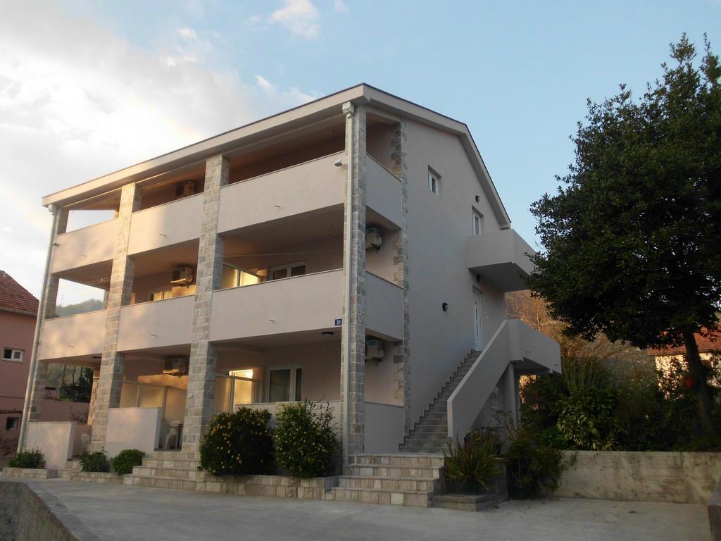 Apartments Samardzic Tivat Exterior foto