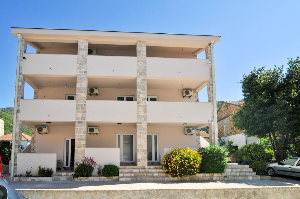 Apartments Samardzic Tivat Exterior foto